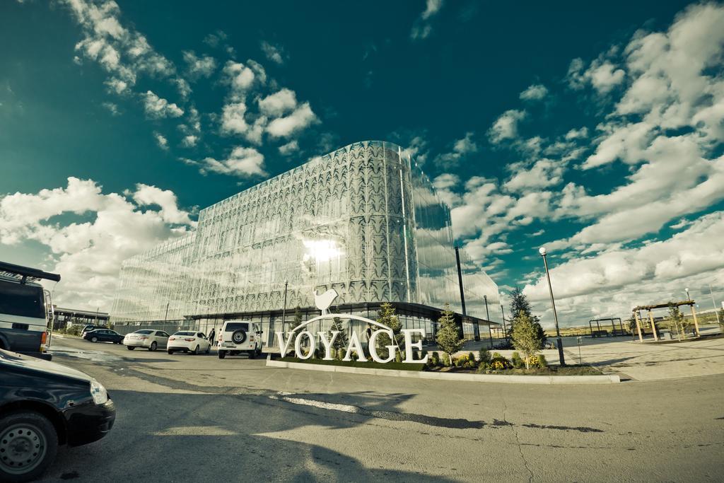 Voyage Hotel Караганда Экстерьер фото